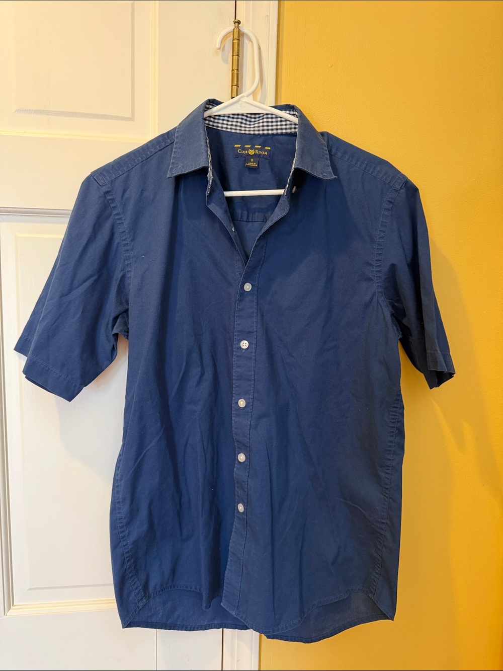 Club Room Navy Short-Sleeve Button-Down Shirt, small.